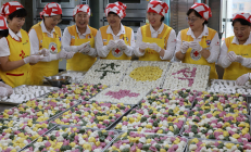 [포토 뷰] 따뜻한 추석 빚는 간절한 마음으로…