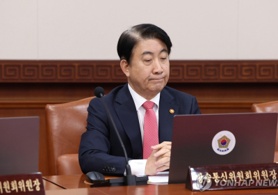 이동관 방통위원장, 탄핵안 처리 전 사의 표명