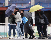 밤사이 눈·비 이어져…화요일 출근 때 ‘빙판길’ 조심