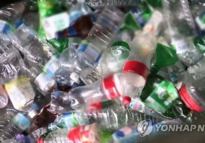 “코카콜라·팹시 등 플라스틱 오염 절반이 56개 기업 책임”