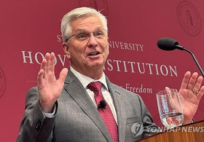美 연준 월러 “금리인하 신중하게…내년에도 점진적으로 해야”