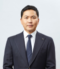 칼 빼든 ‘콜마그룹' 장남 윤상현 부회장, 
