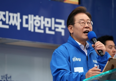 이재명 “대통령 4년 연임제·결선투표...늦어도 28년 총선 때 개헌”