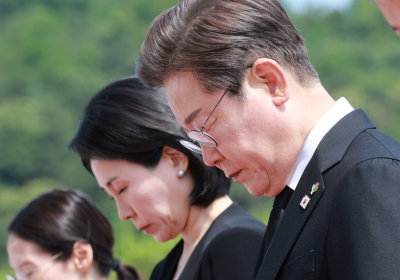 이 대통령 “독립운동하면 망하고, 친일하면 흥한다는 말 사라져야”
