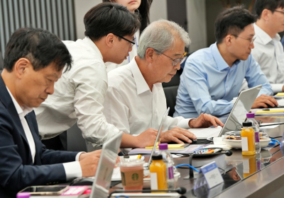 ‘확 달라지는 은행 창구’… 시중은행 AI 속도전 맞불