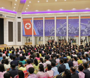김정은, 파병 군인 가족 위로